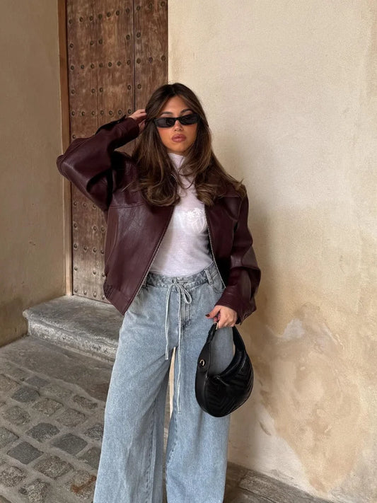 Kate | Den Uundværlige Jakke