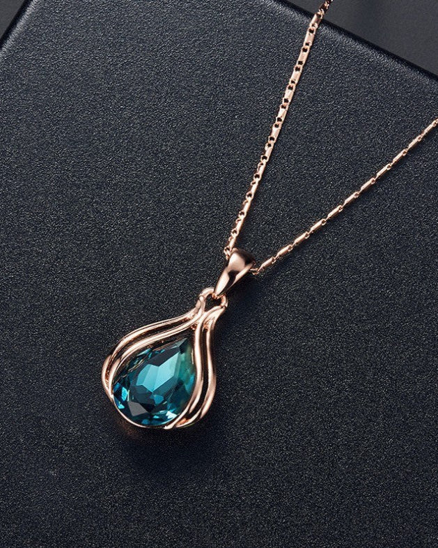 ADELIA™ SÆT | Halskæde & Øreringe med Dråbevedhæng