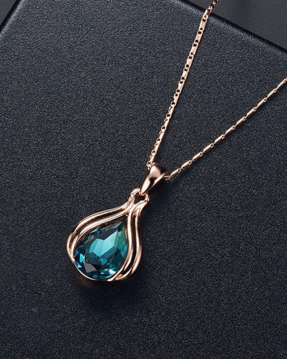 ADELIA™ SÆT | Halskæde & Øreringe med Dråbevedhæng