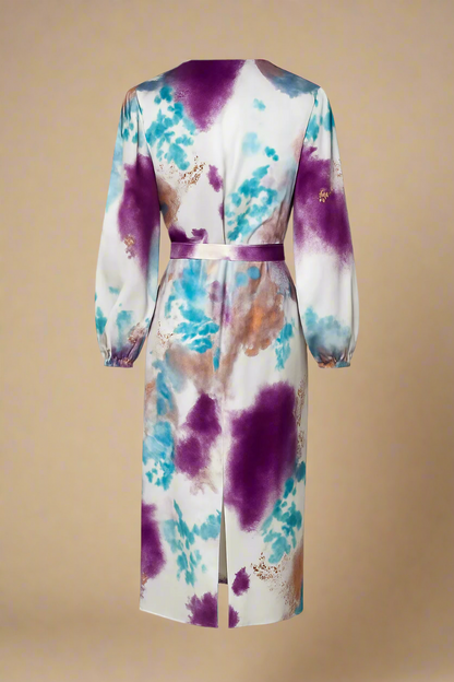 ALVA KJOLE | EN FLYDENDE KOMPOSITION AF FARVER OG FORM