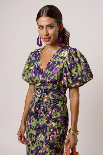 SIV KJOLE | ELEGANT FARVELEG MED LETHED OG SILHUET