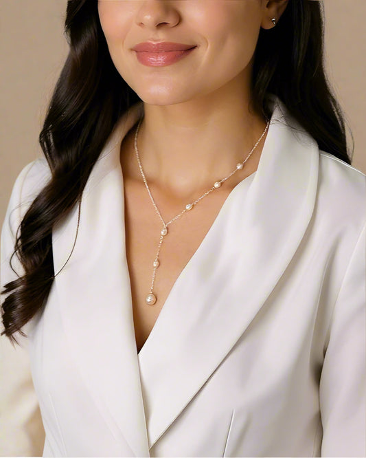 PERLEDRØM HALSKÆDE | Elegant & Tidløs Finesse